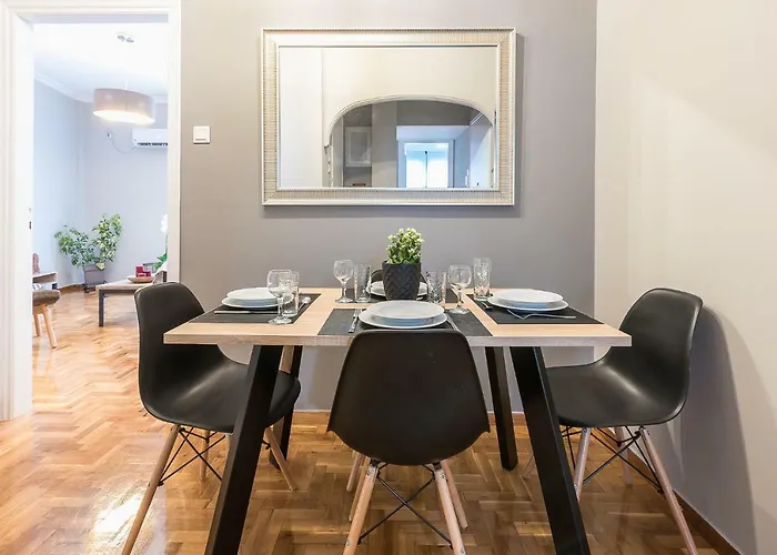 Elegant Living At The Heart Of Athens